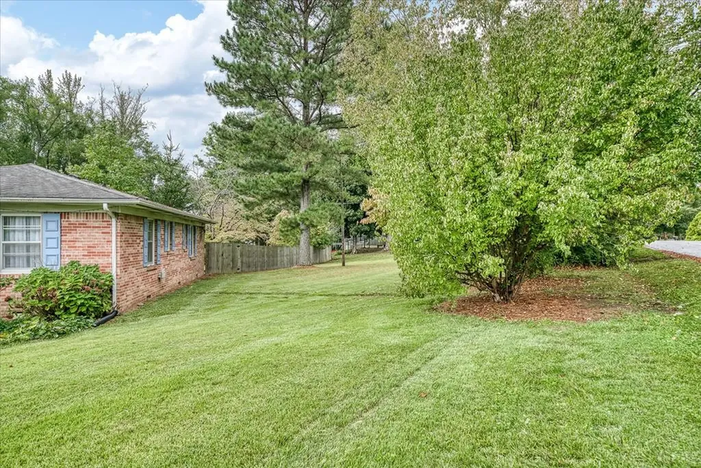 977 Sunset Drive Cookeville TN 38501