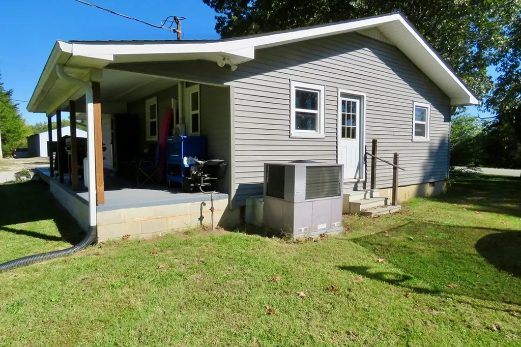 3603 S Bunker Hill Road Cookeville TN 38506