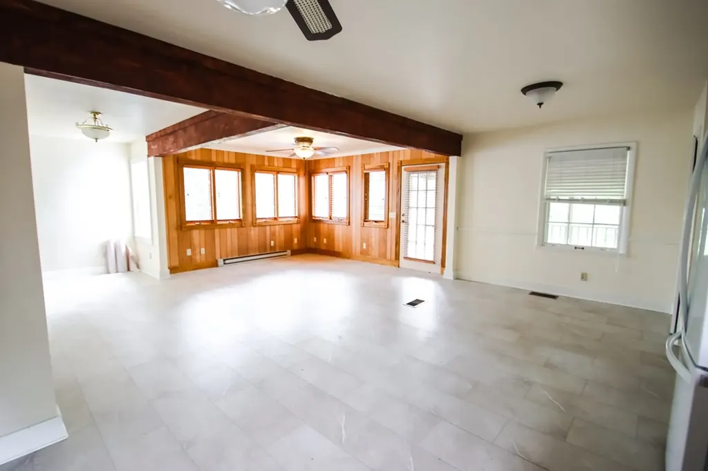 112 N Church Sparta TN 38583