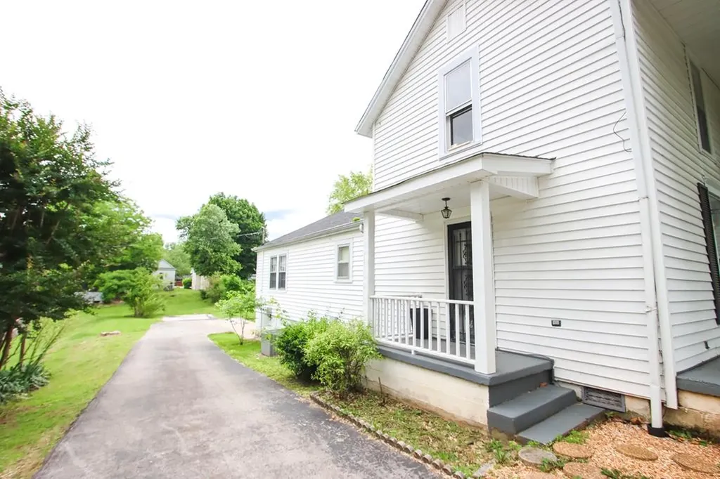 112 N Church Sparta TN 38583