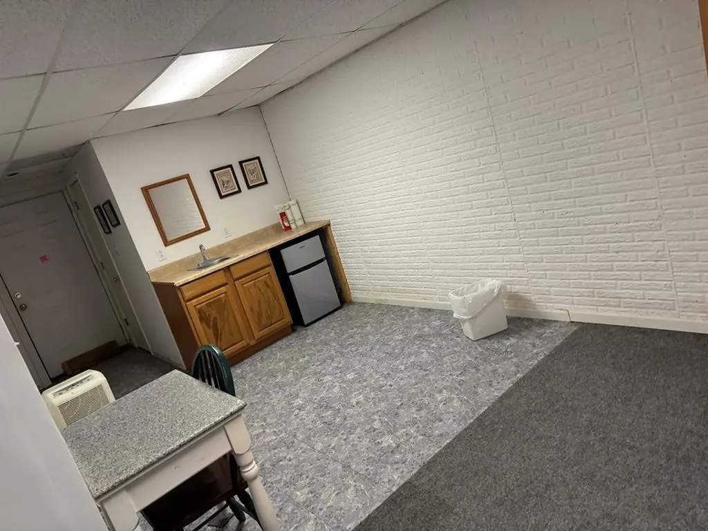 5513 Cove Creek Road Byrdstown TN 38549