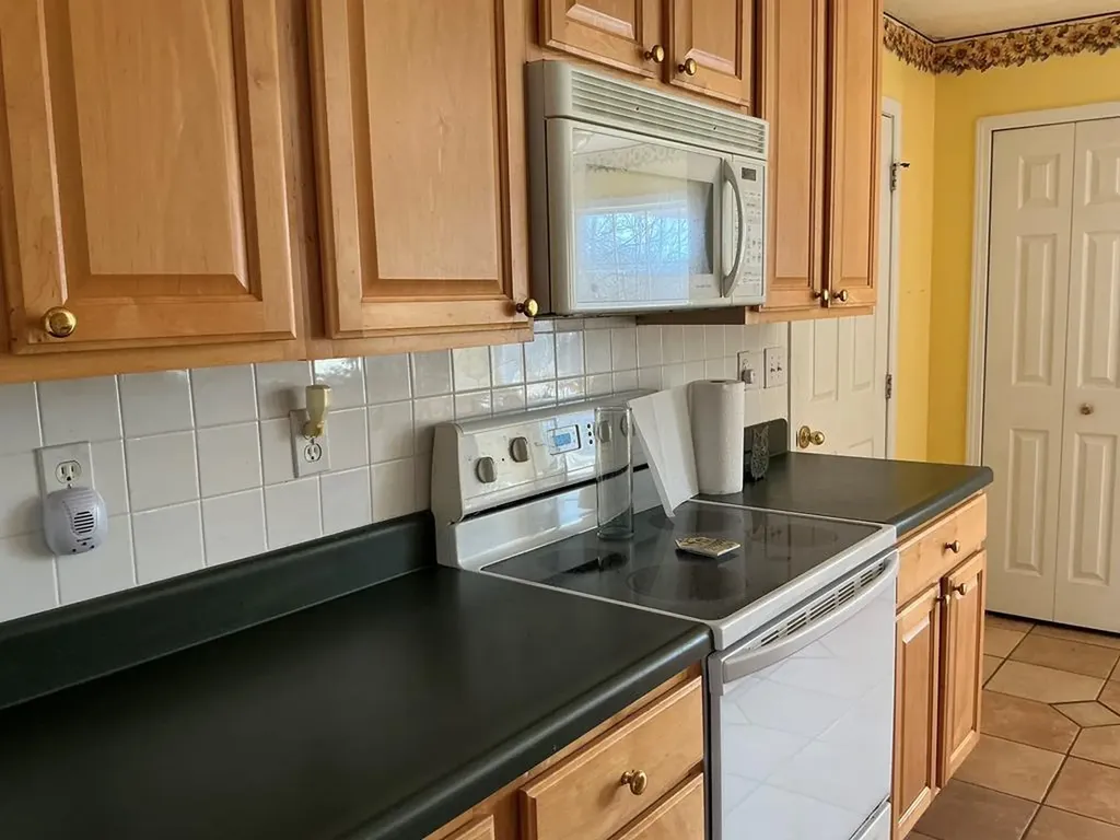 5513 Cove Creek Road Byrdstown TN 38549