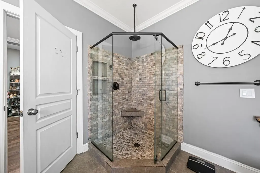 4228 Gainesboro Grade Cookeville TN 38501