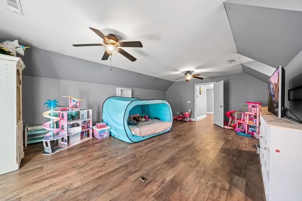 4228 Gainesboro Grade Cookeville TN 38501