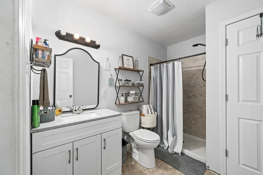 4228 Gainesboro Grade Cookeville TN 38501