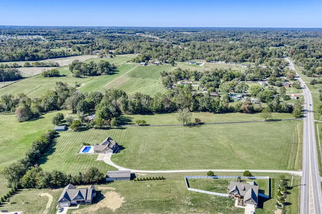 4228 Gainesboro Grade Cookeville TN 38501