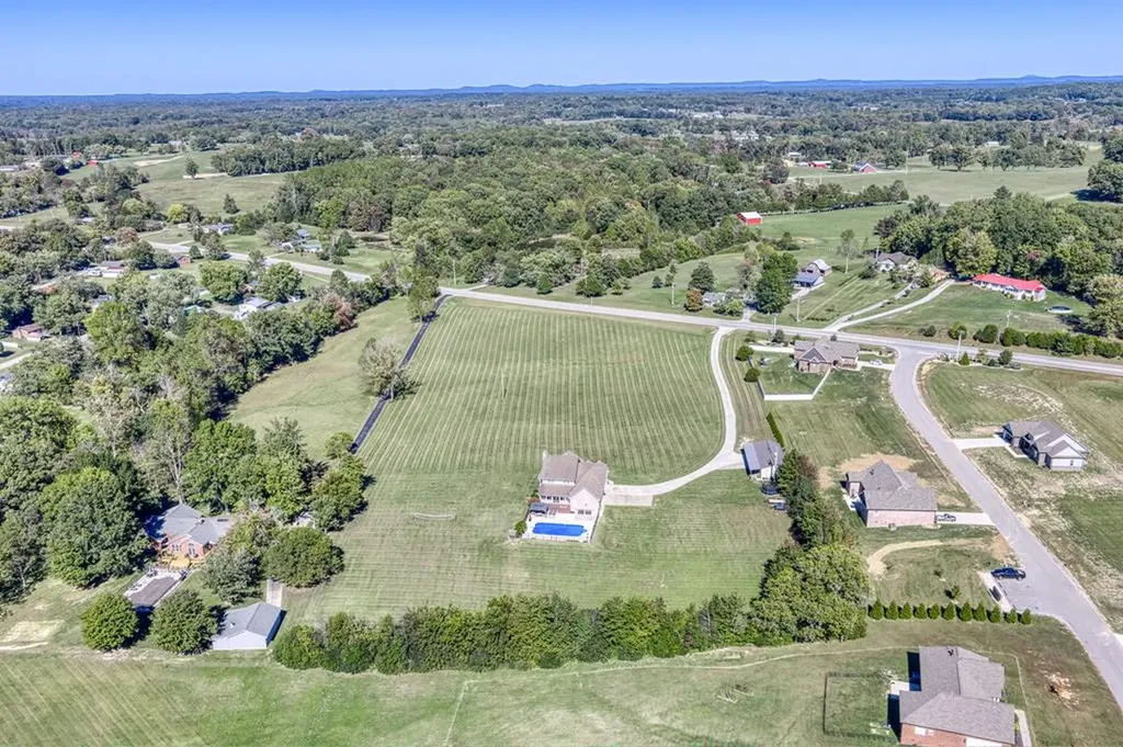 4228 Gainesboro Grade Cookeville TN 38501