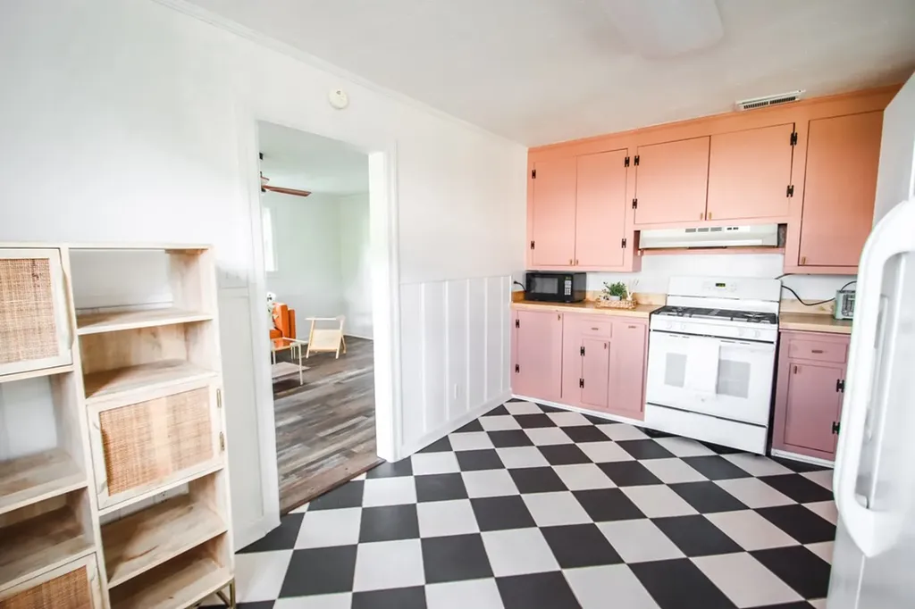 119 Walker Street Sparta TN 38583