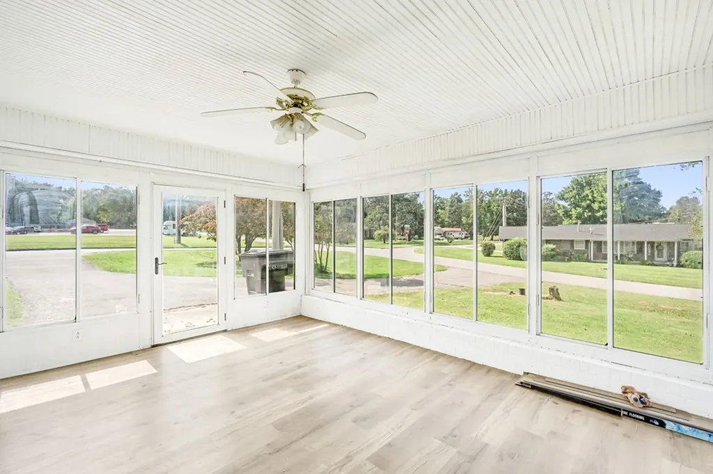 785 Fairground Street Cookeville TN 38501