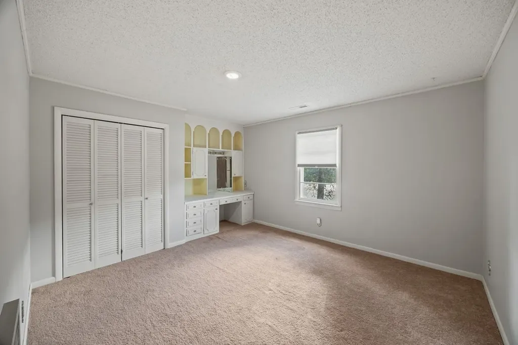 334 SW Wartrace Highway Pleasant Shade TN 37145