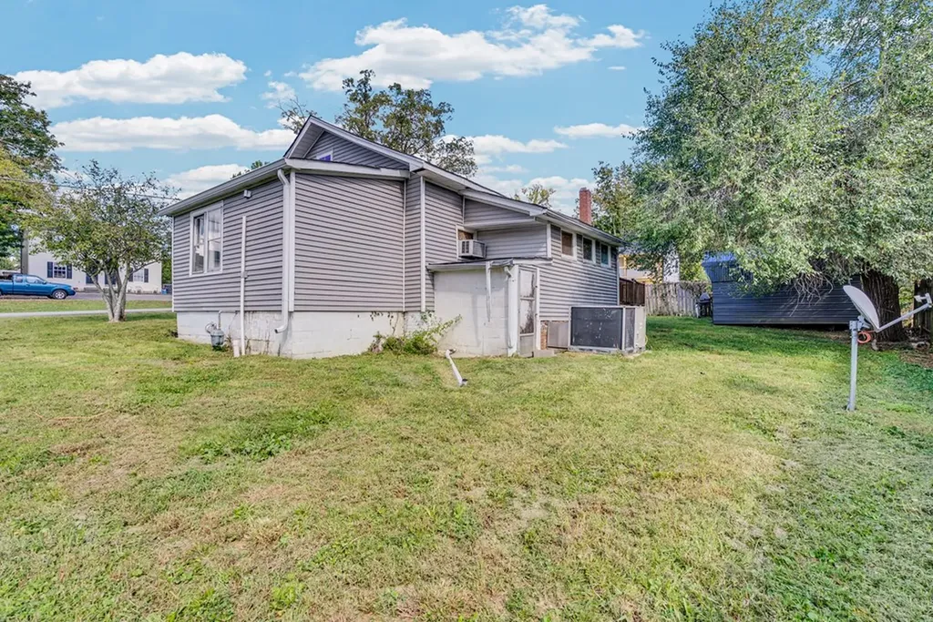 215 E 15th Street Cookeville TN 38501-1396