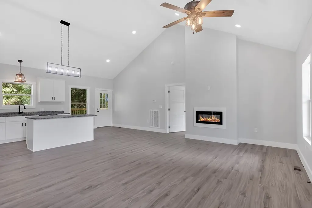 1530 NE Springboro Road Cookeville TN 38506