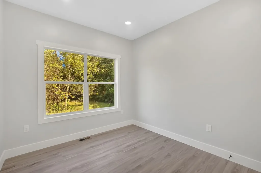 1530 NE Springboro Road Cookeville TN 38506