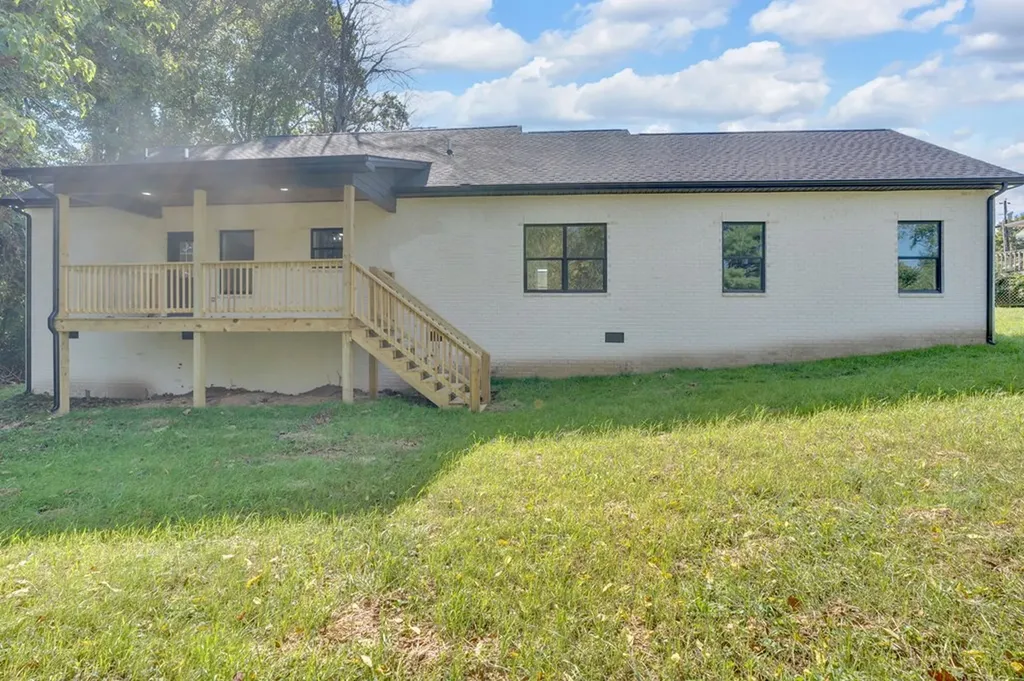 1530 NE Springboro Road Cookeville TN 38506