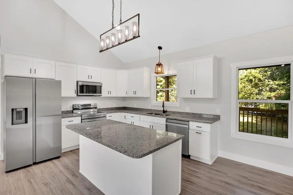 1530 NE Springboro Road Cookeville TN 38506