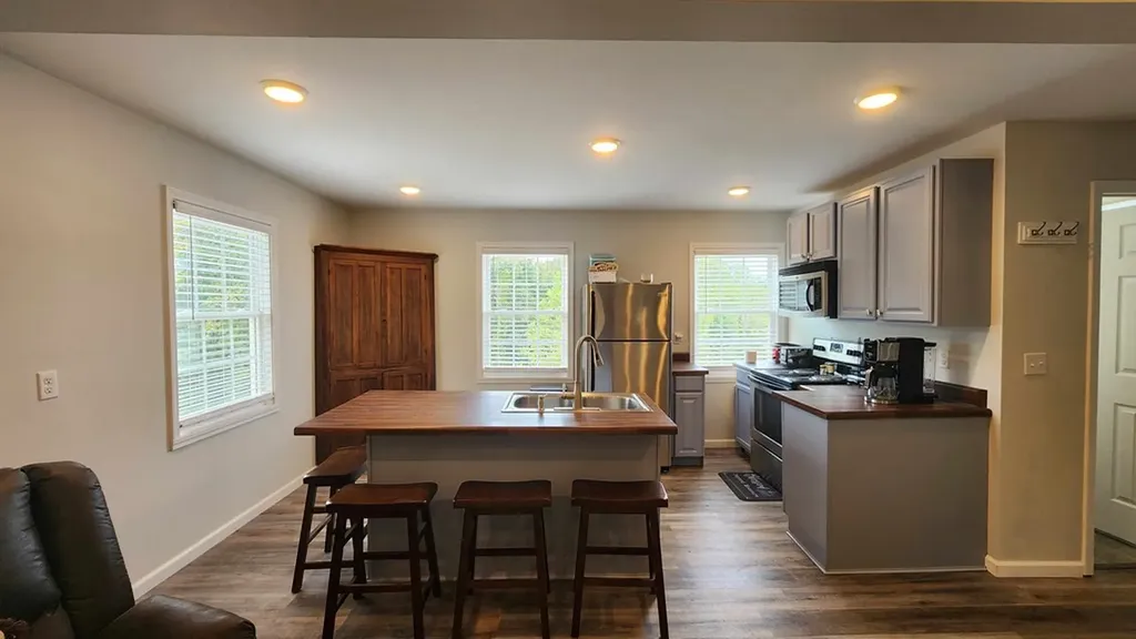 281 Bill Hunter Road Celina TN 38551