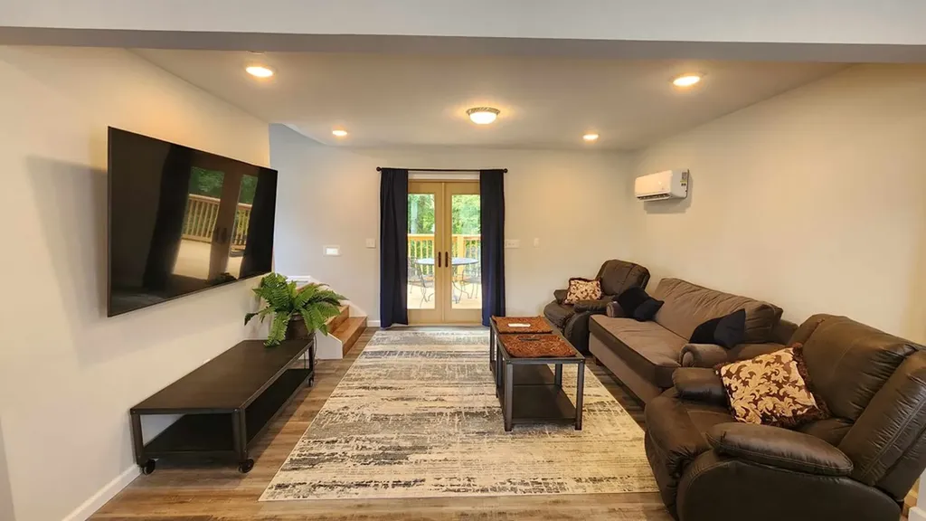 281 Bill Hunter Road Celina TN 38551