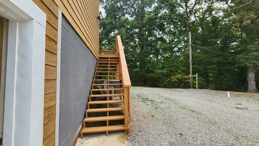 281 Bill Hunter Road Celina TN 38551