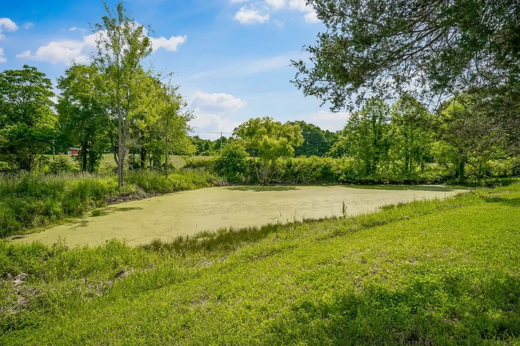 4700 Herrens Chapel Road Silver Point TN 38582