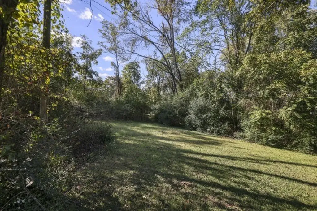 408 Magnolia Street Baxter TN 38544