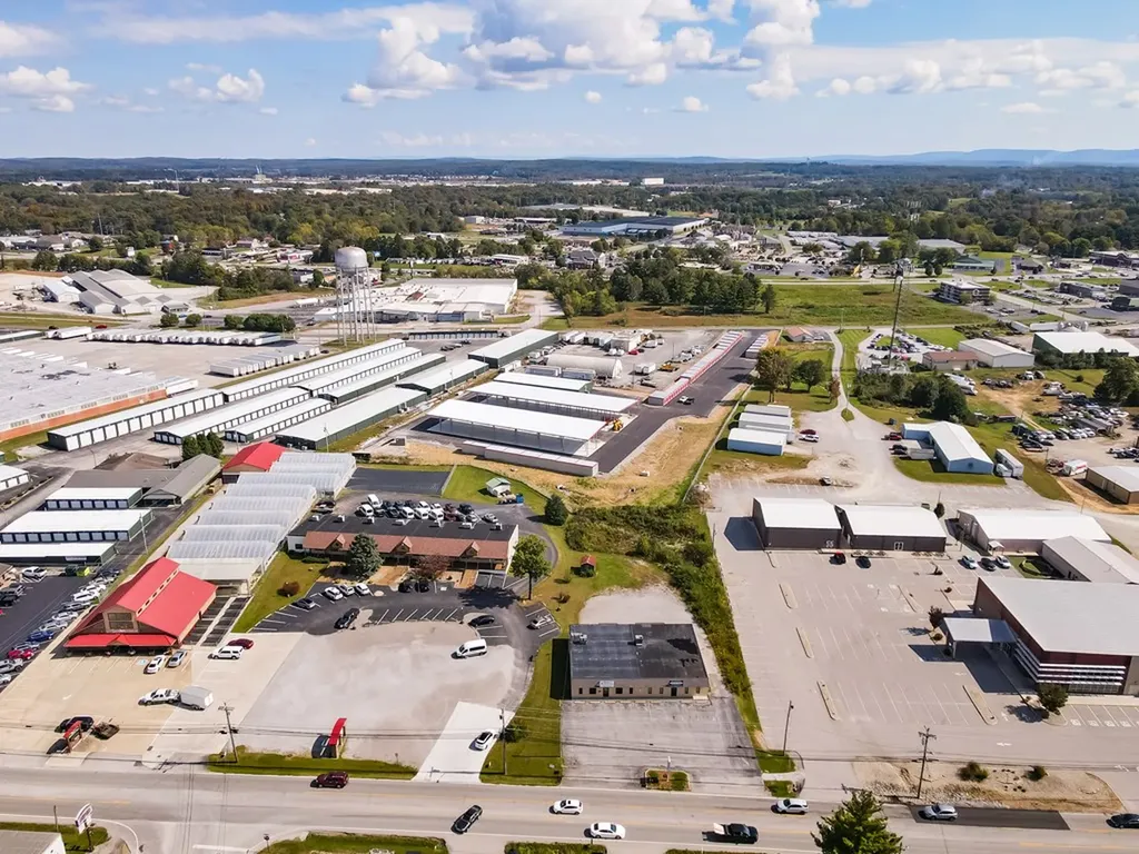 1700 West Avenue Suite 101 Crossville TN 38555
