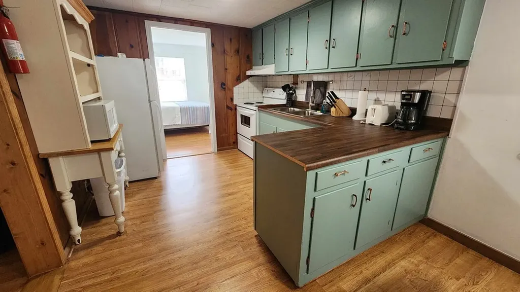 228 Bill Hunter Road Celina TN 38551