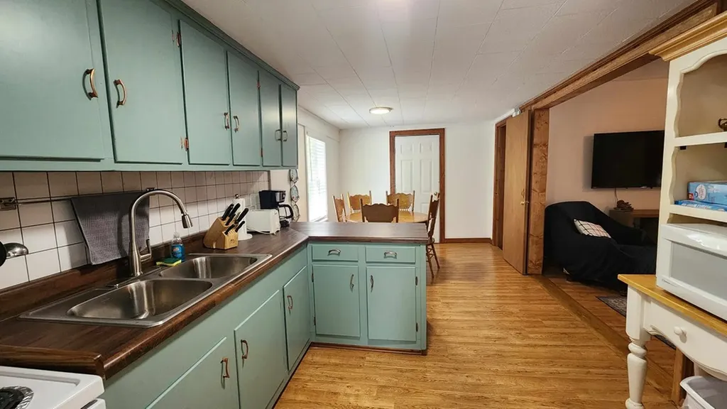 228 Bill Hunter Road Celina TN 38551