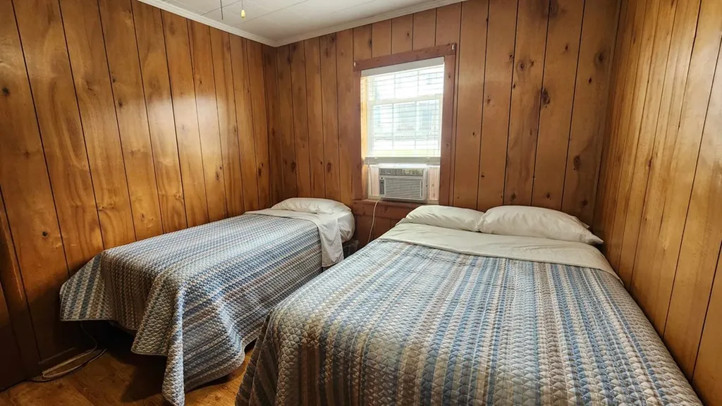 228 Bill Hunter Road Celina TN 38551