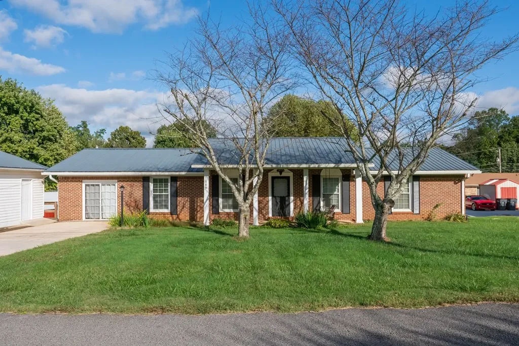 860 Shady Lane Cookeville TN 38501