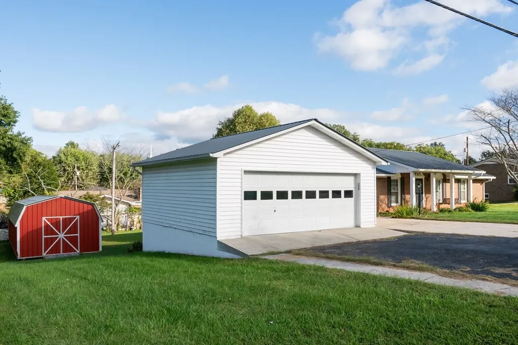 860 Shady Lane Cookeville TN 38501