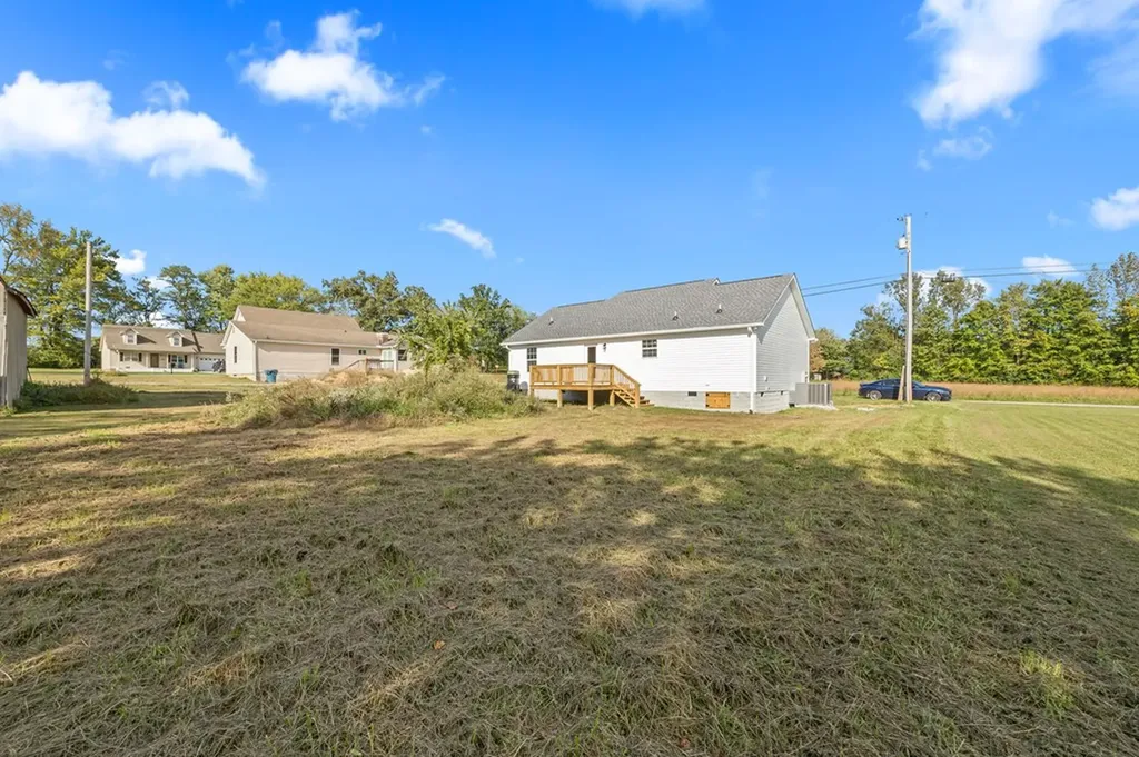 291 5th Avenue S Baxter TN 38544