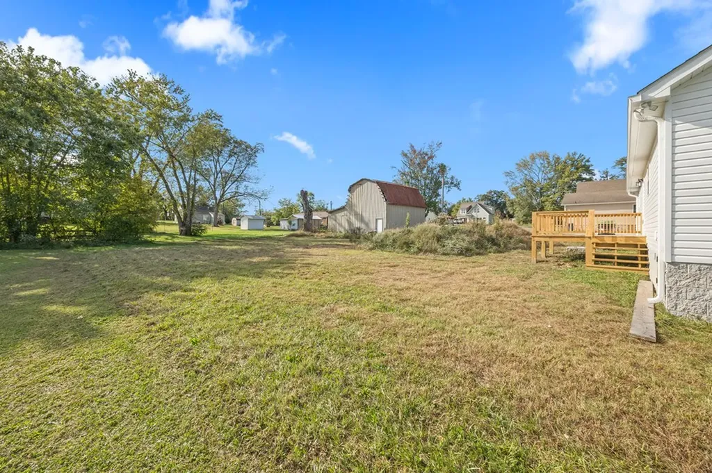 291 5th Avenue S Baxter TN 38544