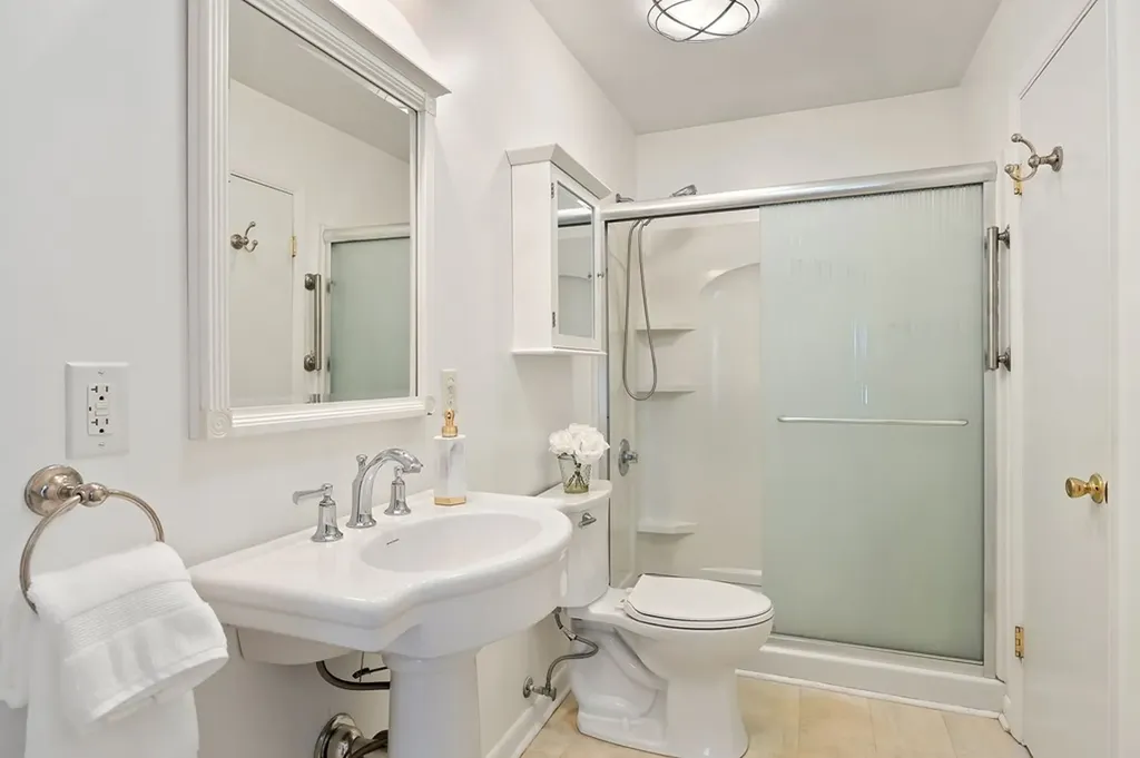 1175 Meadow Cookeville TN 38501