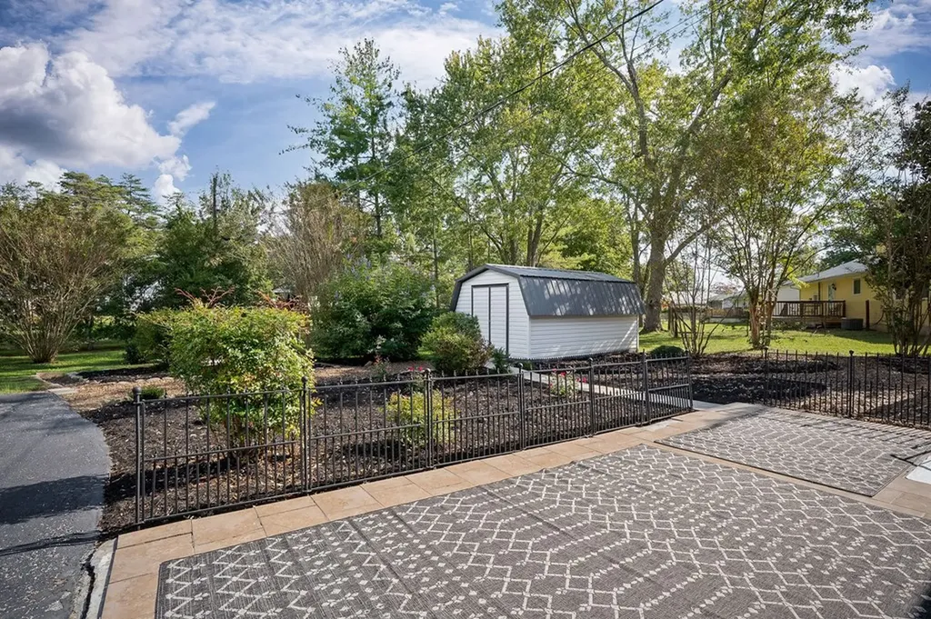 1175 Meadow Cookeville TN 38501