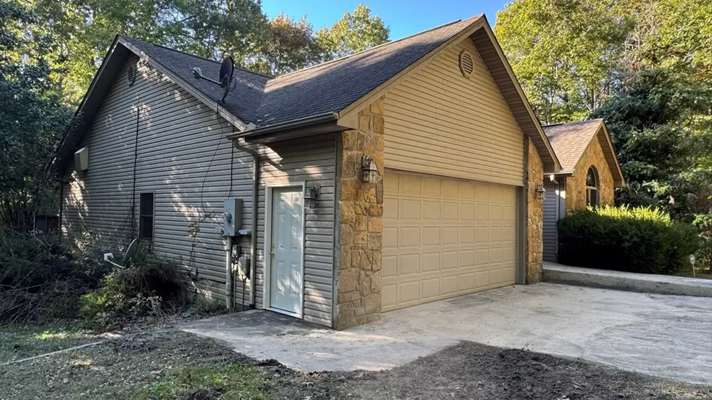 34 Cove Place Monterey TN 38574