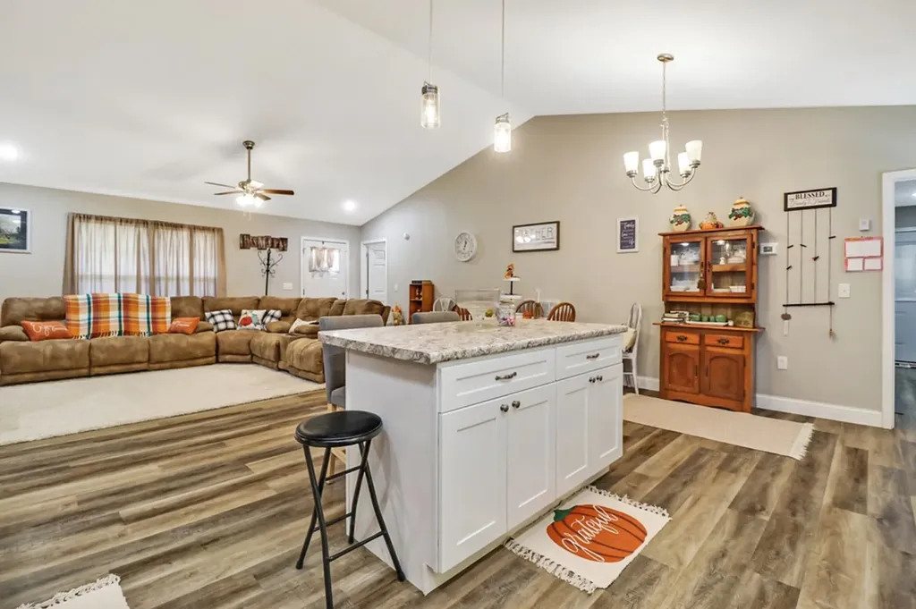 413 Street Anthony Drive Jamestown TN 38556