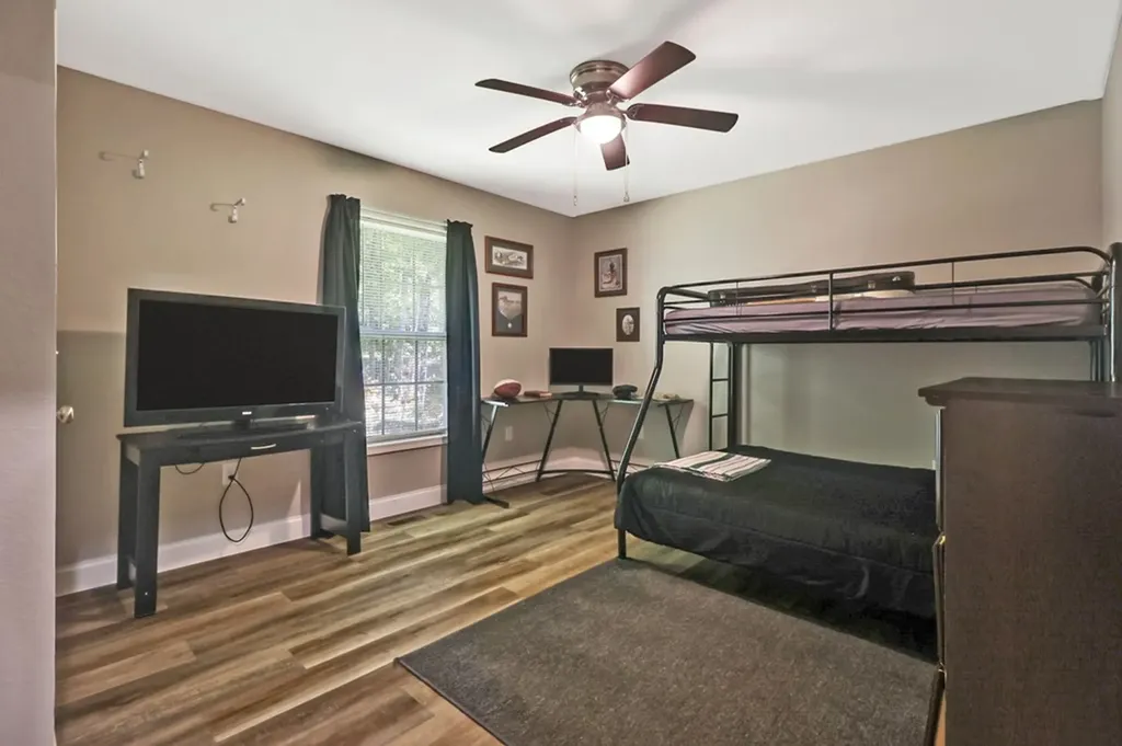 413 Street Anthony Drive Jamestown TN 38556