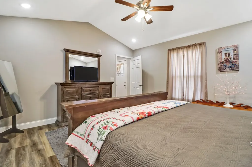 413 Street Anthony Drive Jamestown TN 38556