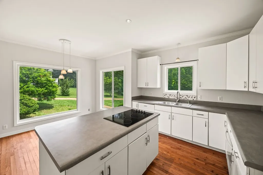 314 Avondale Court Cookeville TN 38506