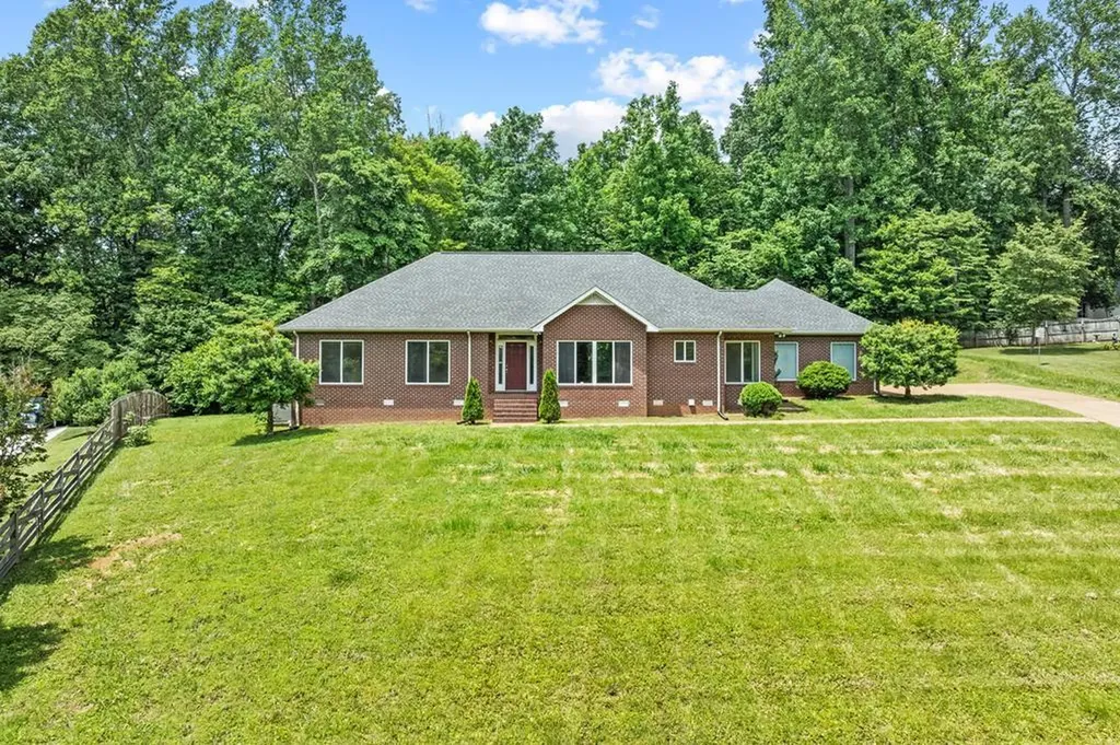 314 Avondale Court Cookeville TN 38506