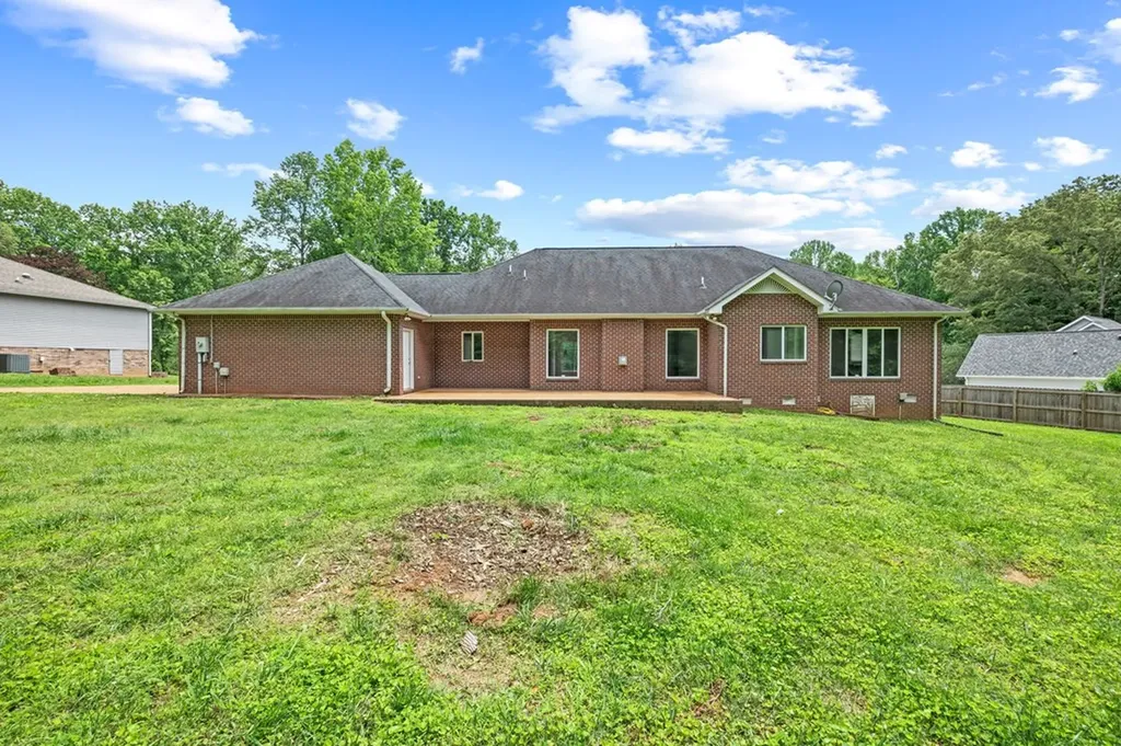 314 Avondale Court Cookeville TN 38506