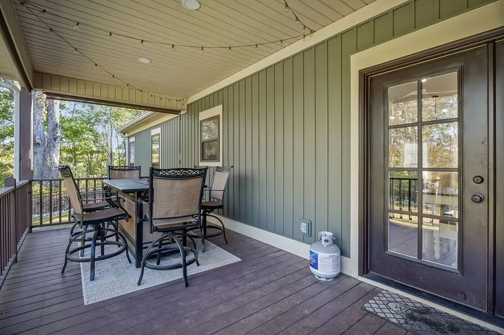 245 Crooked Creek Drive Cookeville TN 38506