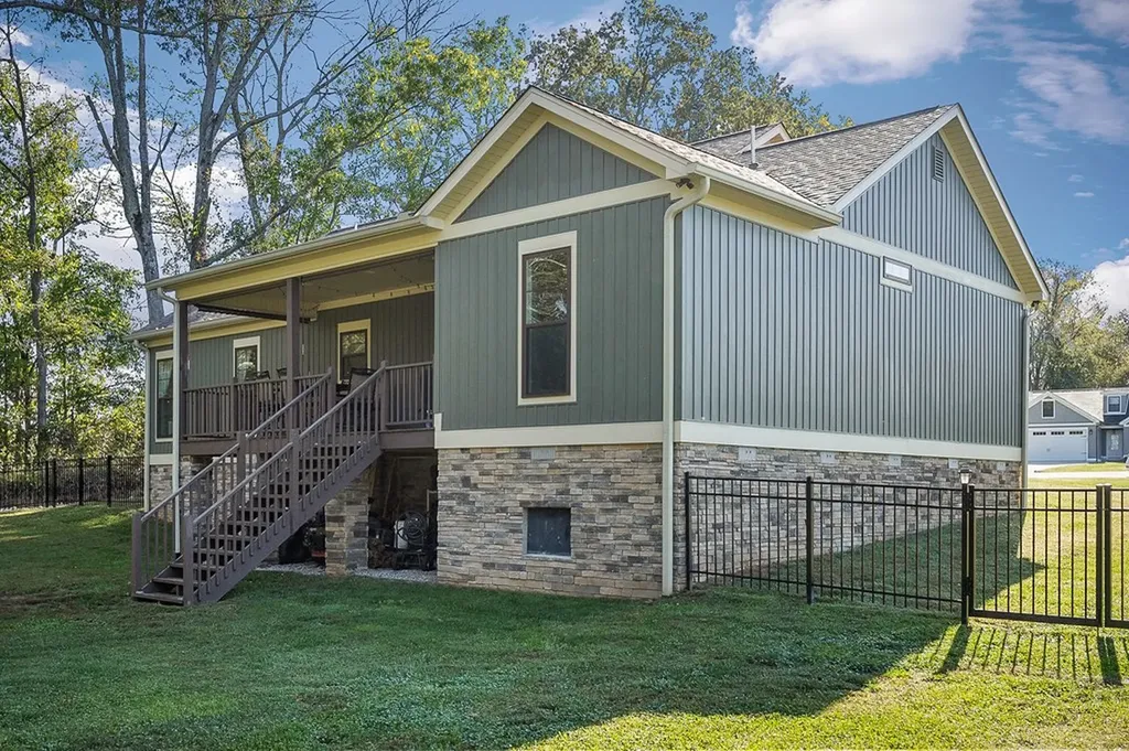 245 Crooked Creek Drive Cookeville TN 38506