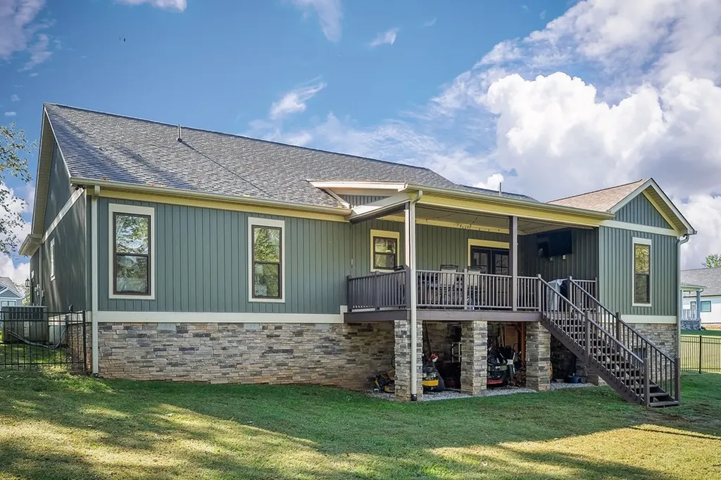 245 Crooked Creek Drive Cookeville TN 38506