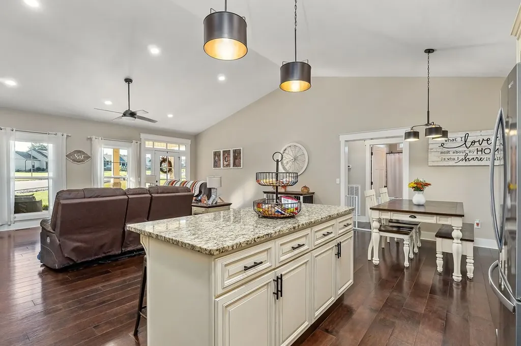 245 Crooked Creek Drive Cookeville TN 38506