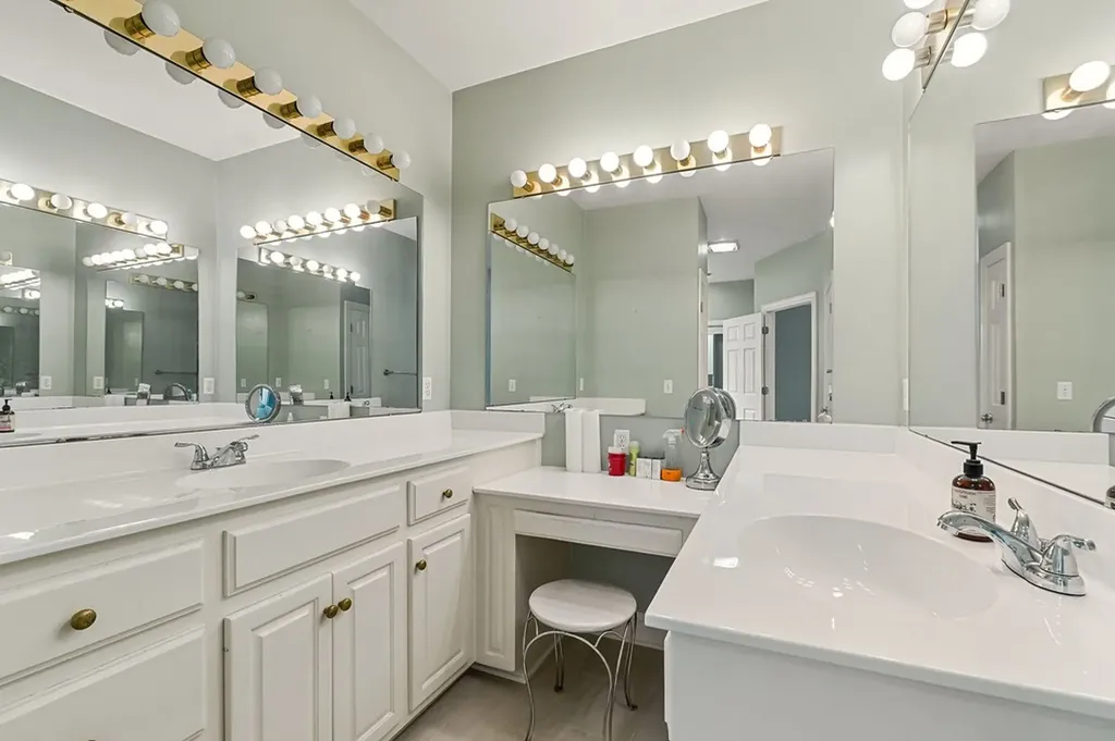 328 Riley Avenue Smithville TN 37166