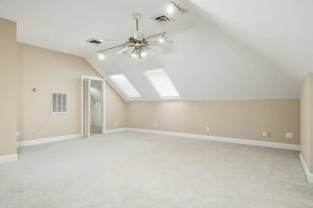 328 Riley Avenue Smithville TN 37166