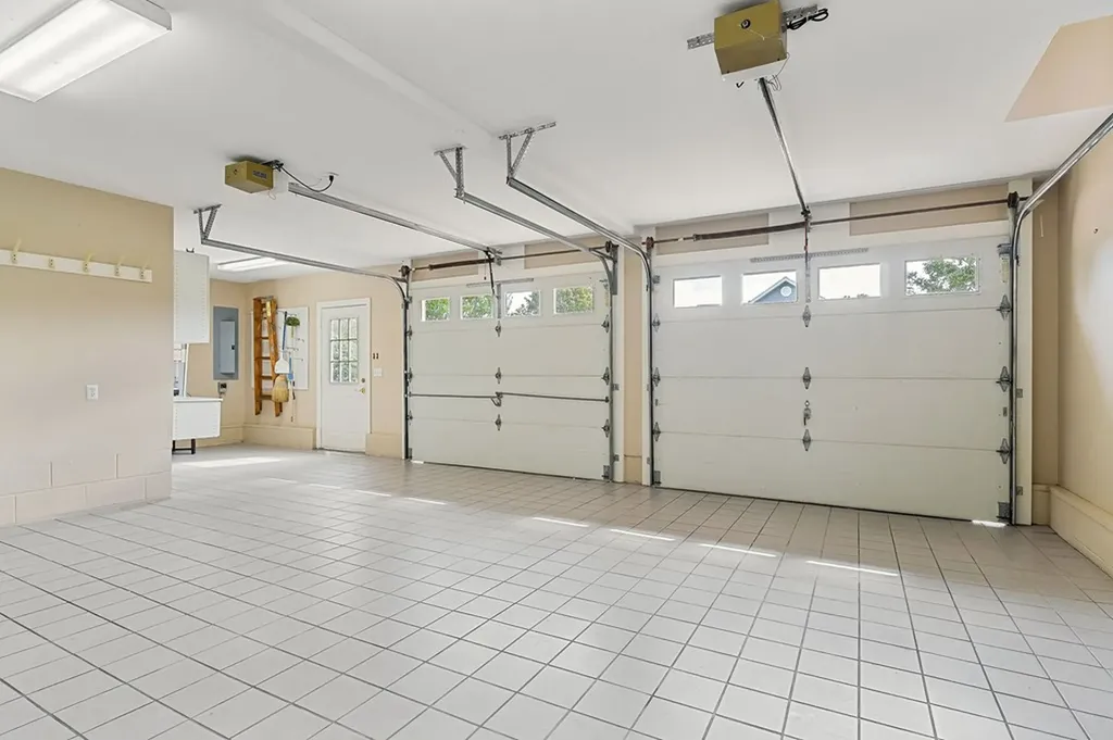 328 Riley Avenue Smithville TN 37166