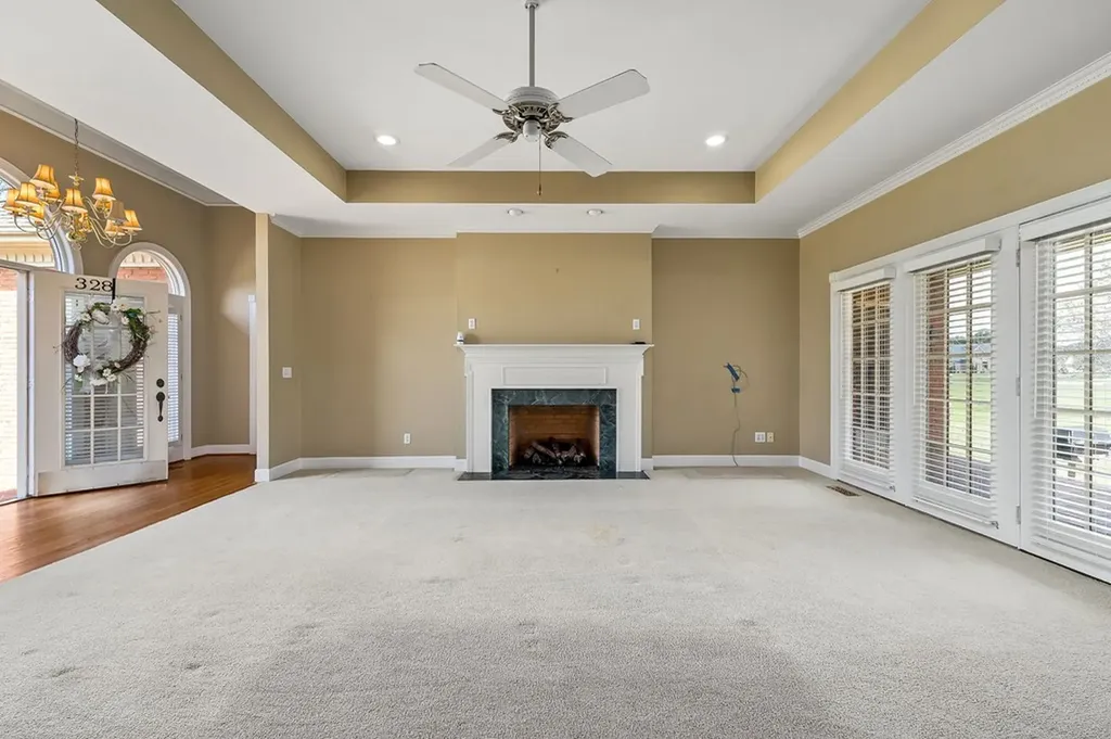 328 Riley Avenue Smithville TN 37166