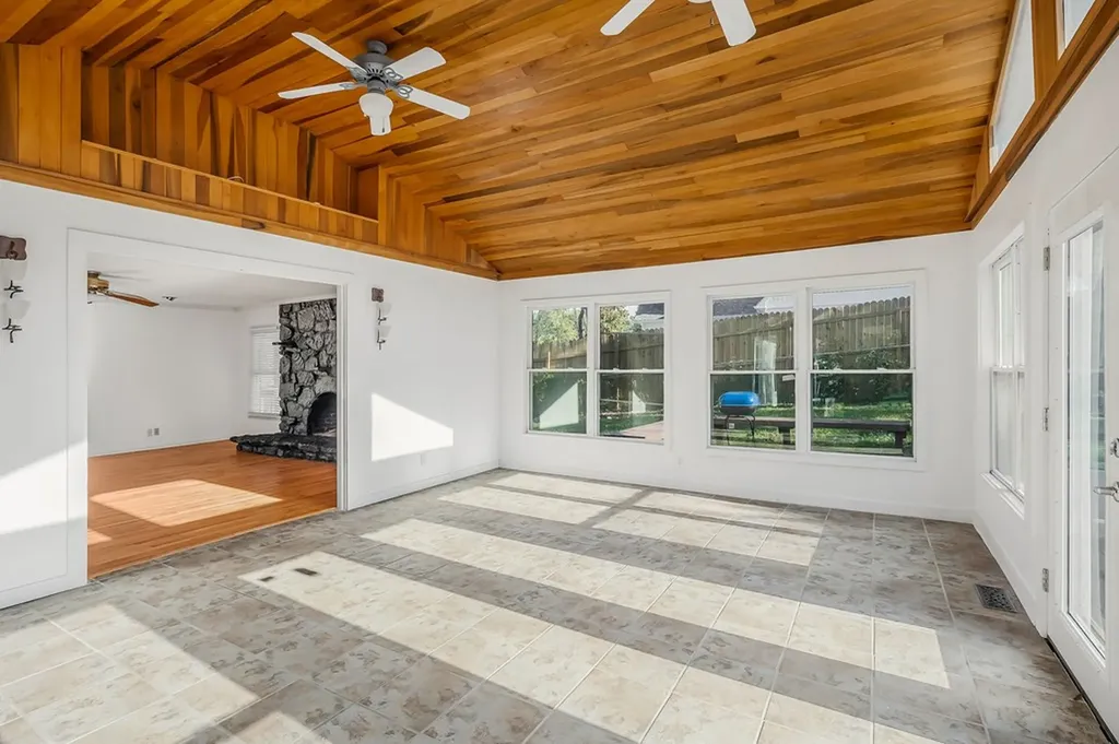 1198 N Franklin Avenue Cookeville TN 38501